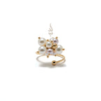 18K gold ring crafted with natural pearls
